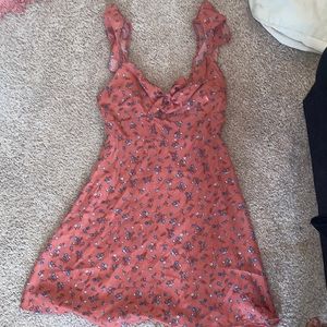 Dusty Pink sundress with blue flowers, tie front, sweetheart neckline